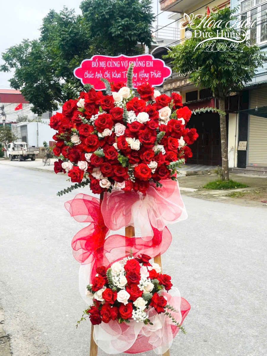 Kệ Chúc Mừng Sang Trọng